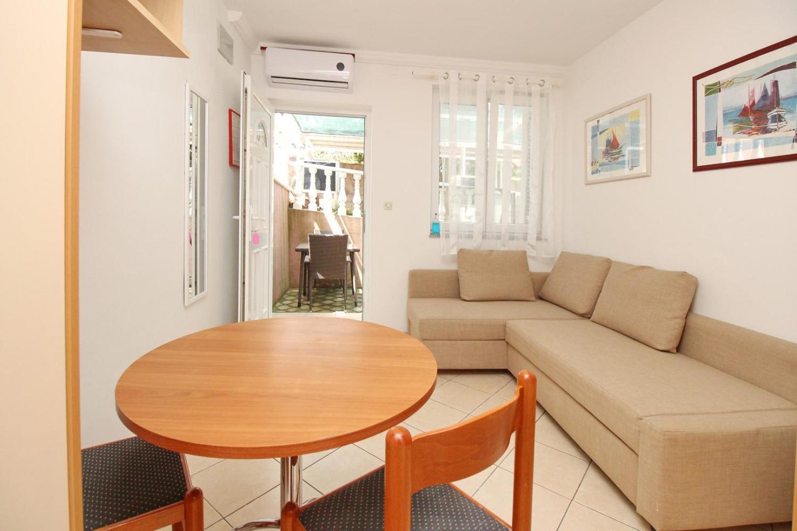 Apartments Lovincic Baska  Luaran gambar