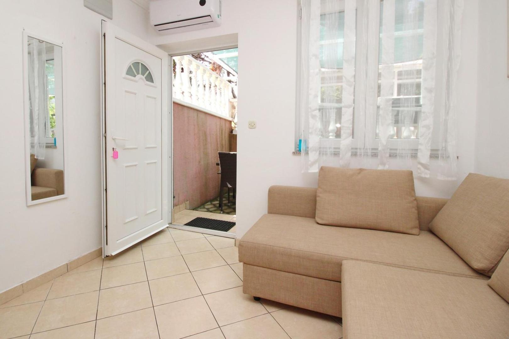 Apartments Lovincic Baska  Luaran gambar