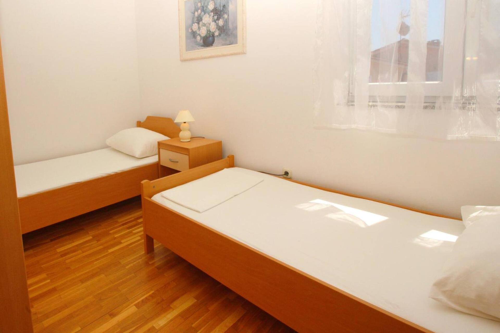 Apartments Lovincic Baska  Luaran gambar