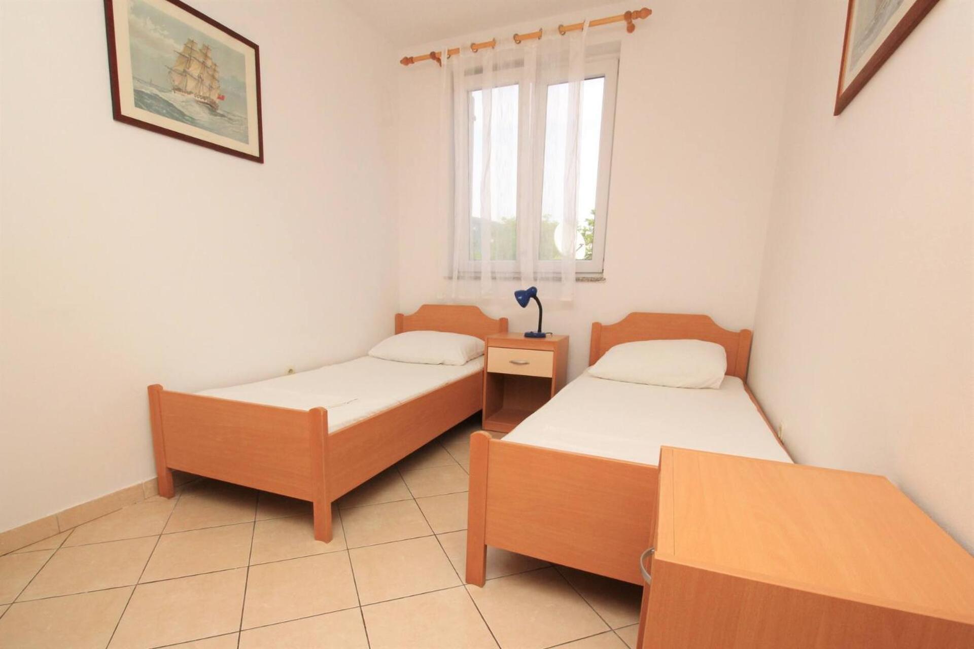 Apartments Lovincic Baska  Luaran gambar